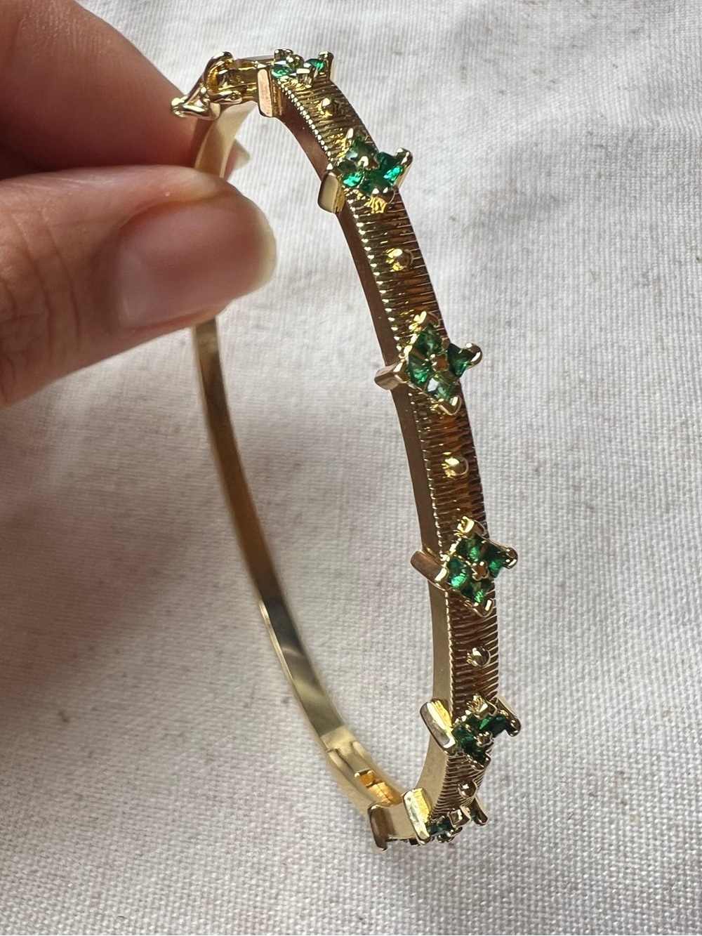 Green CZ Clover Gold Tone Bangle NWOT